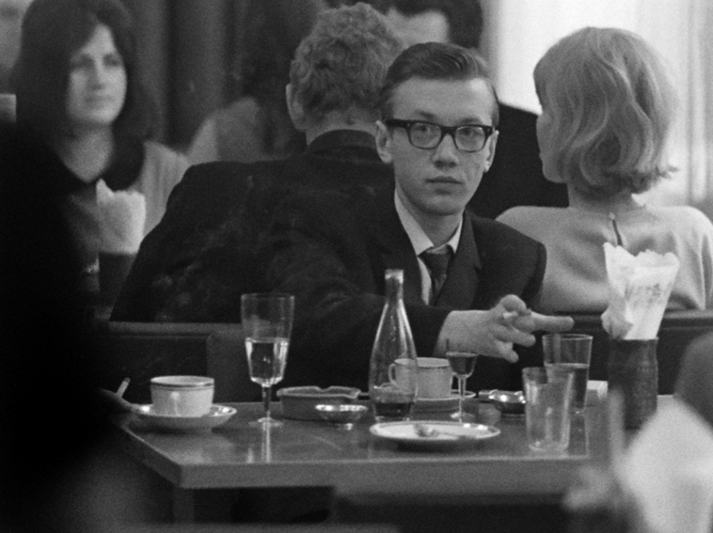 Kadrs no igauņa Andresa Sēta filmas "511 fotogrāfijas no Marsa / 511 paremat fotot Marsist" (1968). Foto: Film Servis Festival Karlovy Vary
