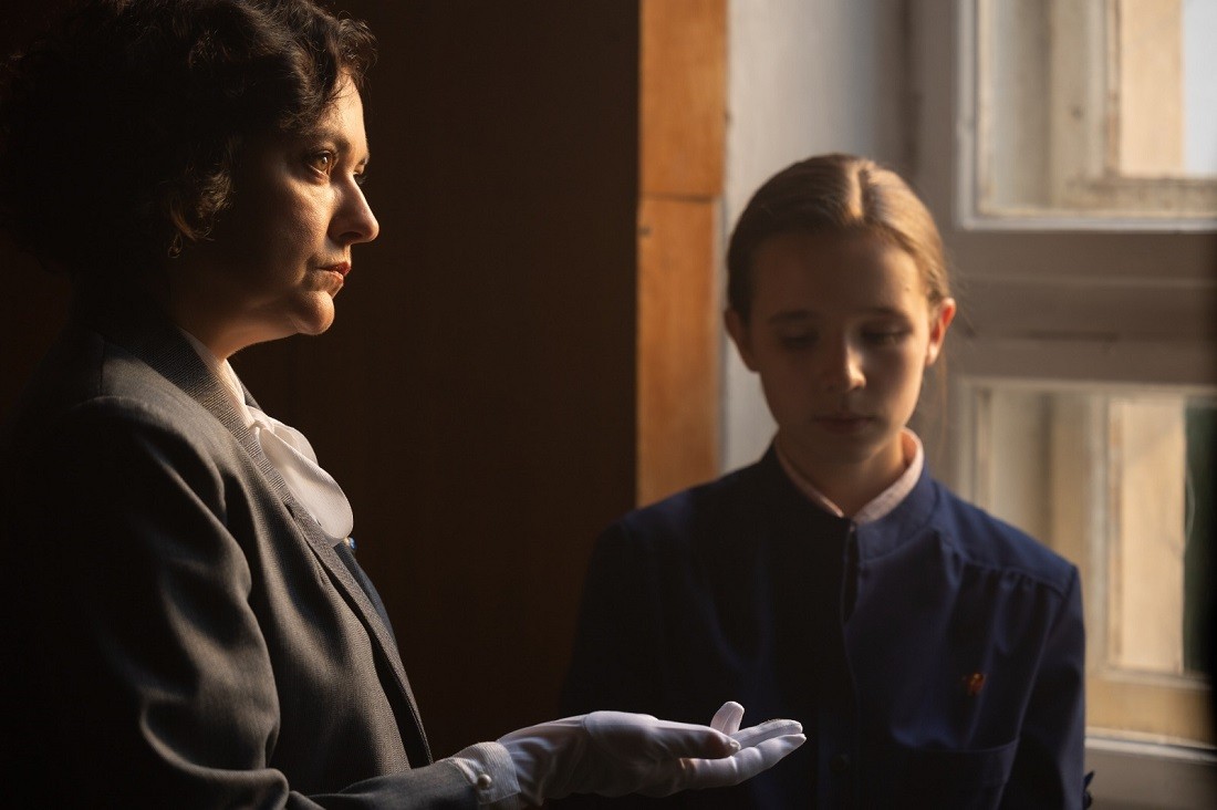 Baiba Broka un Rūta Kronberga filmā "Mātes piens", foto: Jānis Deinats. Uz ekrāniem no 4. novembra