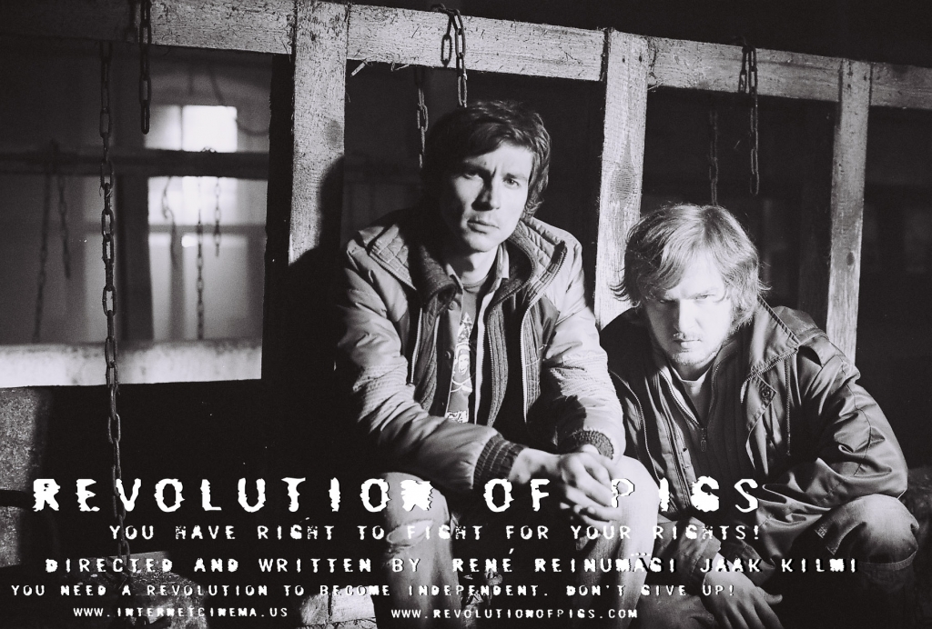 Pa kreisi - aktieris un filmas "Cūku revolūcija" (2003) līdzrežisors Renē Reinumegi, pa labi - Jāks Kilmi